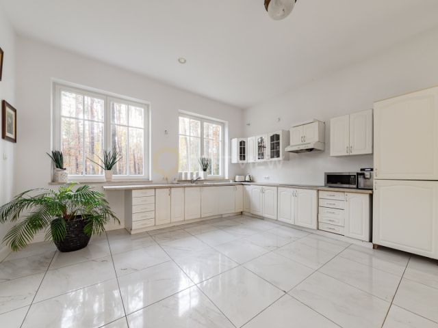 dom wolnostojący, 6 pokoi Magdalenka. Zdjęcie 5