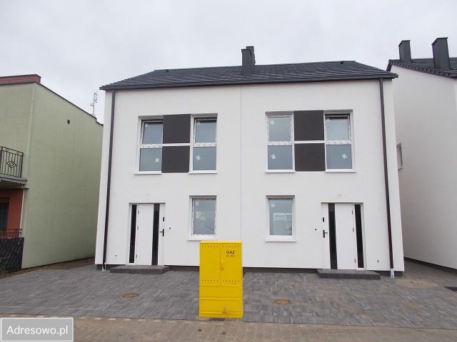 bliźniak, 4 pokoje Leszno Gronowo, ul. ks. Augustyna Kordeckiego. Zdjęcie 1