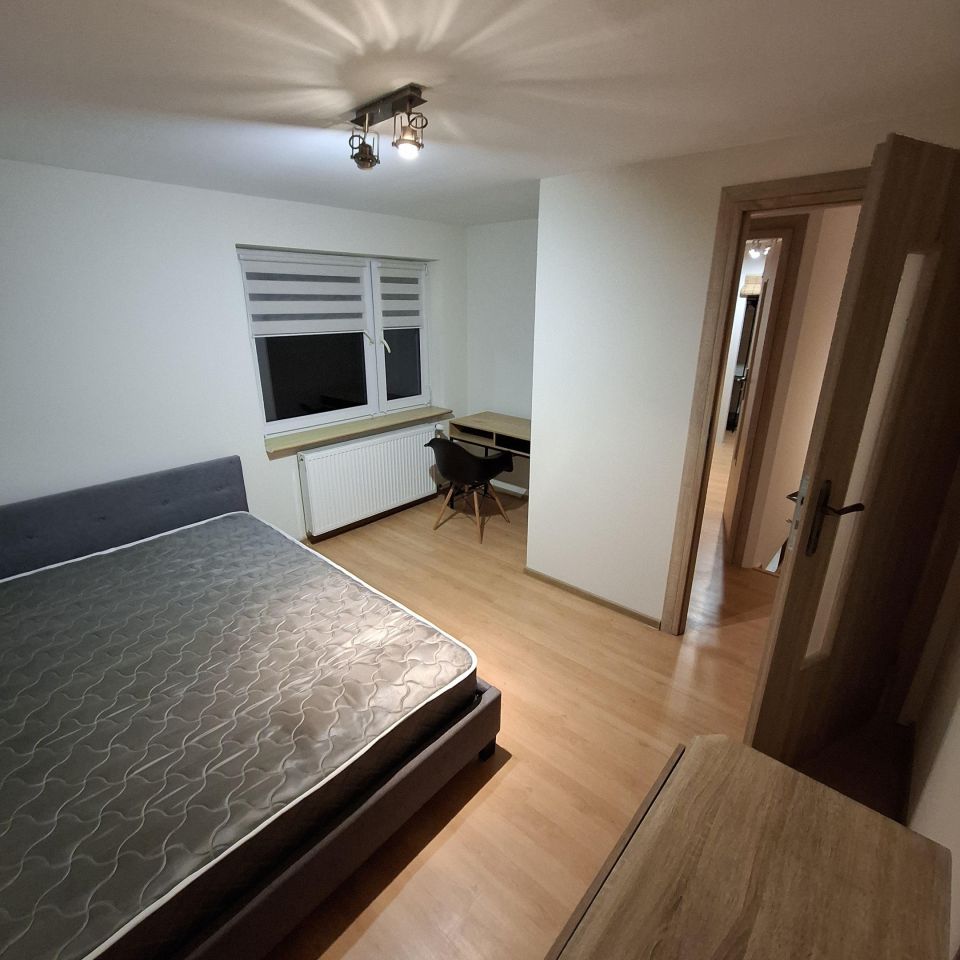 dom wolnostojący, 6 pokoi Tychy Cielmice, ul. Bieruńska. Zdjęcie 9