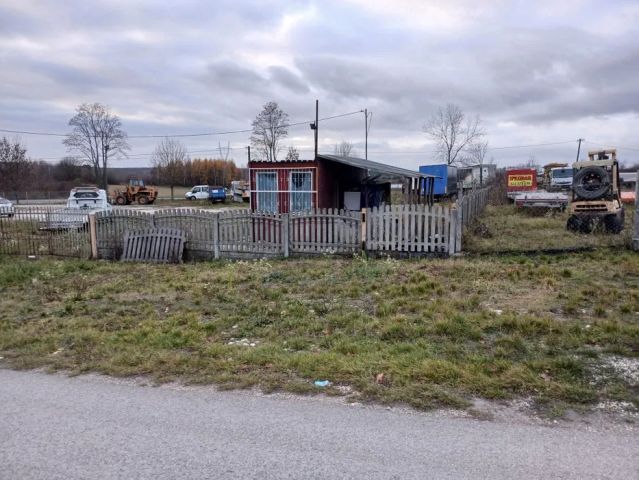 Działka inwestycyjna Lisów. Zdjęcie 1