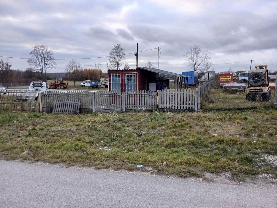 Działka inwestycyjna Lisów