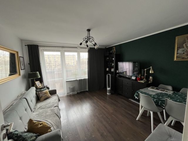 Mieszkanie 3-pokojowe Warszawa Ochota. Zdjęcie 1