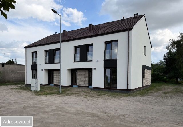 bliźniak, 6 pokoi Szamotuły, ul. Skrajna. Zdjęcie 1