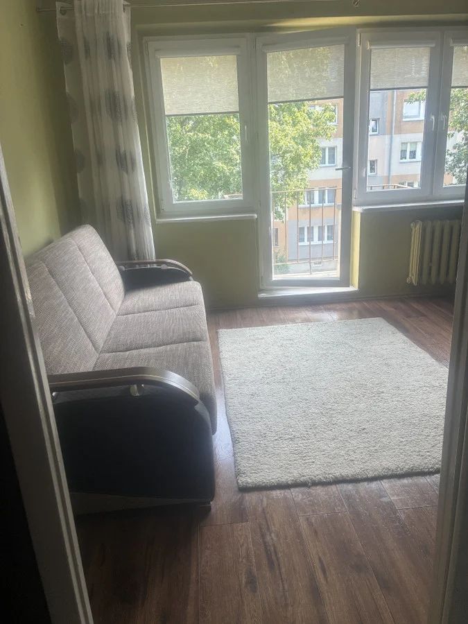 Mieszkanie 3-pokojowe Łódź Polesie, ul. ks. Jerzego Popiełuszki. Zdjęcie 2