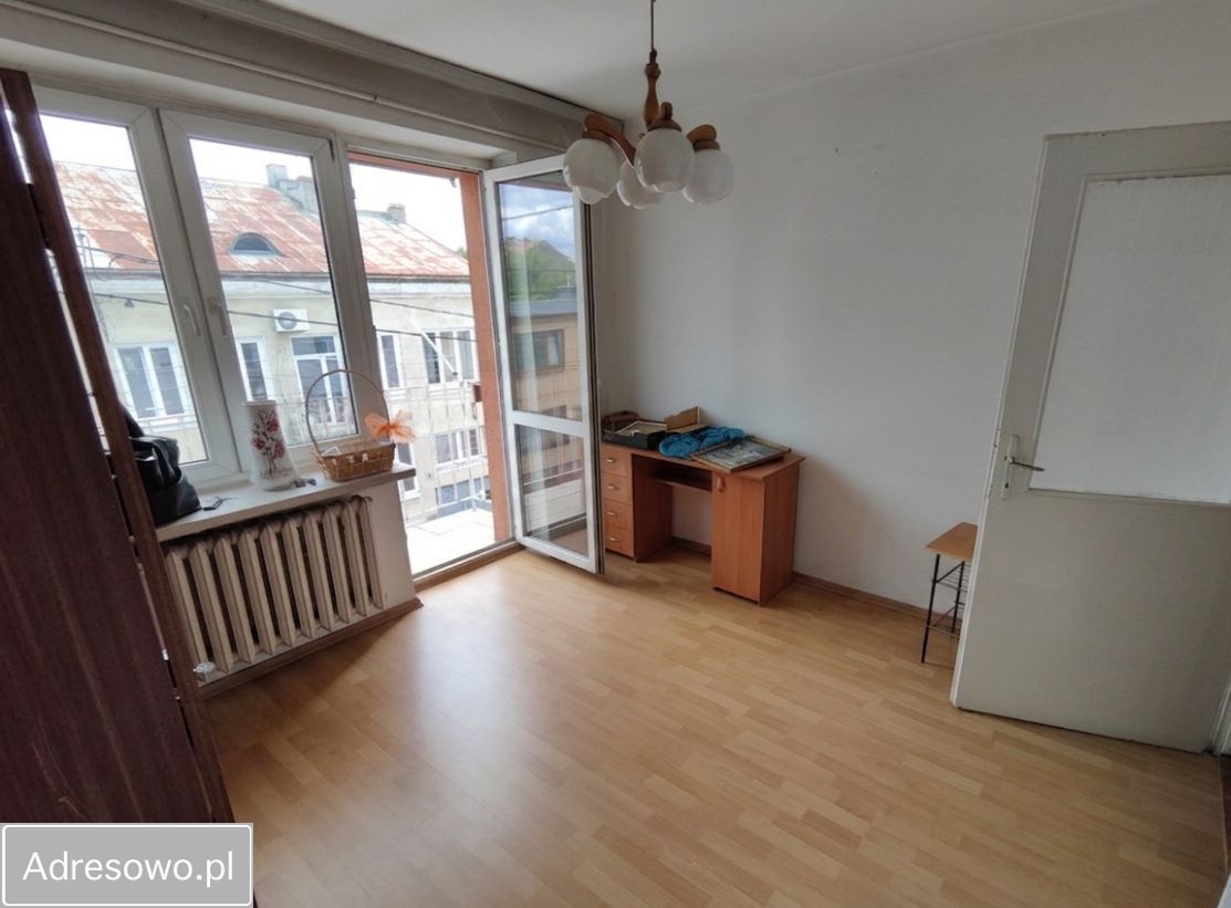 Mieszkanie 3-pokojowe Staszów, ul. Poprzeczna. Zdjęcie 2