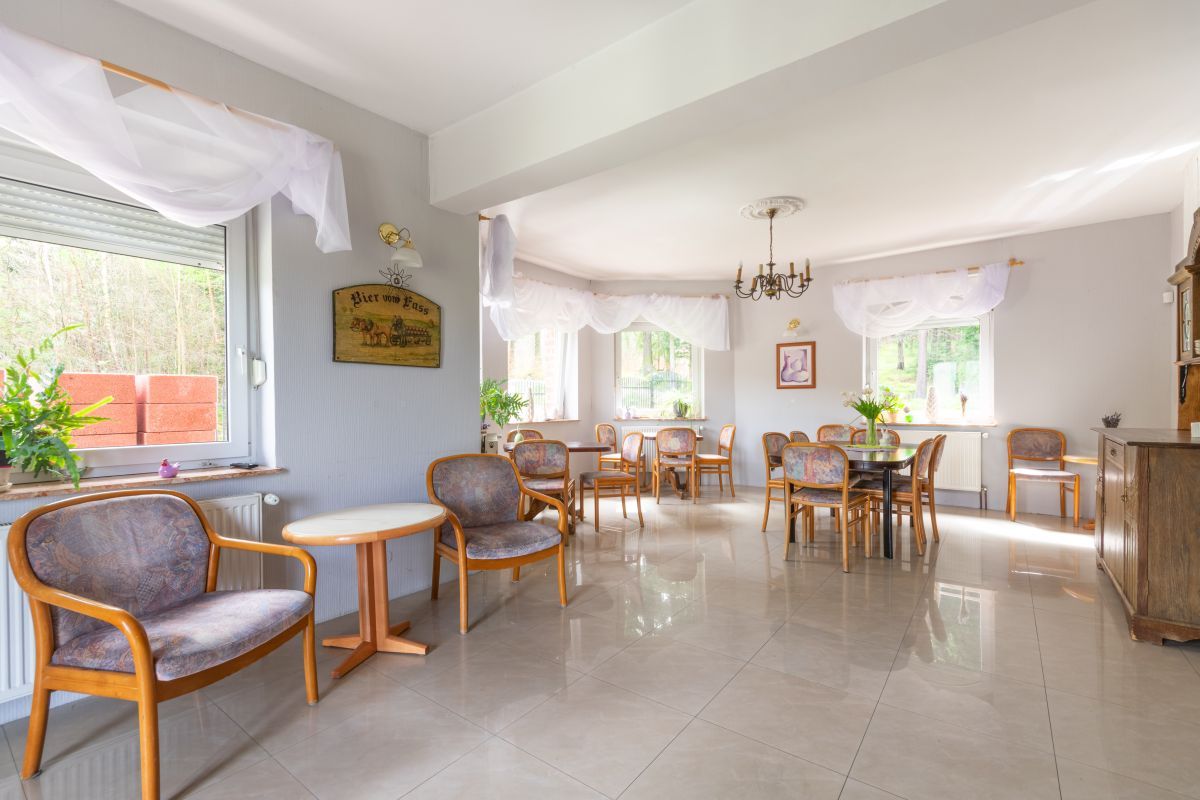 dom wolnostojący, 13 pokoi Borowice. Zdjęcie 24