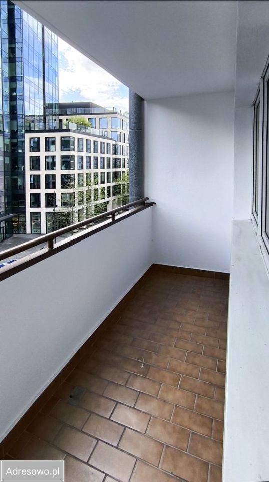 Mieszkanie 3-pokojowe Warszawa Śródmieście. Zdjęcie 6