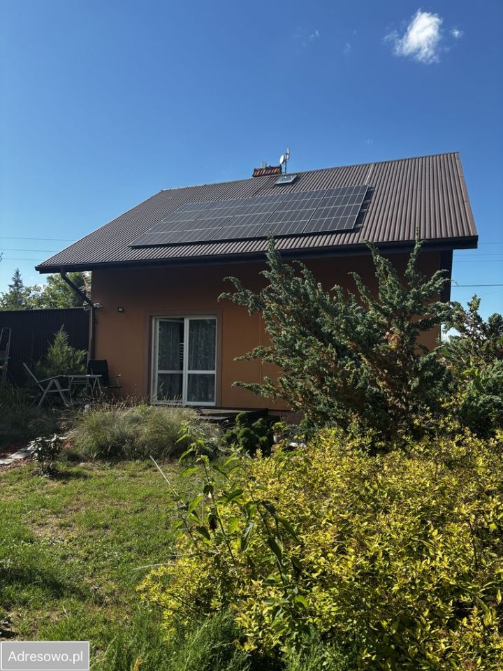 dom wolnostojący, 5 pokoi Surochów. Zdjęcie 2