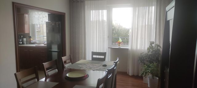 Mieszkanie 4-pokojowe Katowice Kostuchna, ul. Jana Chęcińskiego. Zdjęcie 1