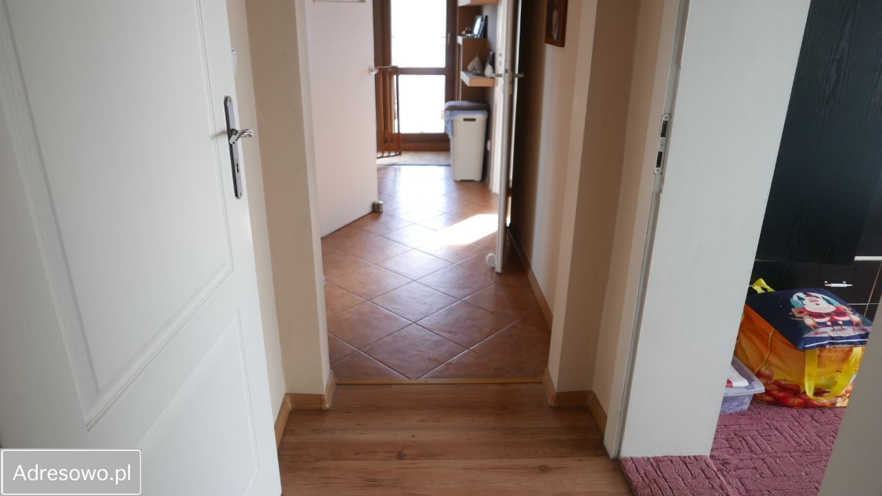 dom wolnostojący, 8 pokoi Nowy Tomyśl, ul. Szkolna. Zdjęcie 6