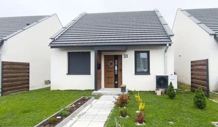 dom wolnostojący, 3 pokoje Smardzów