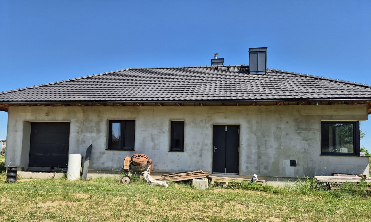 dom wolnostojący, 4 pokoje Kiełczów, ul. Polna. Zdjęcie 1
