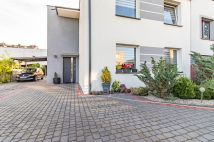 bliźniak, 4 pokoje Reda Betlejem, ul. Kwiatowa