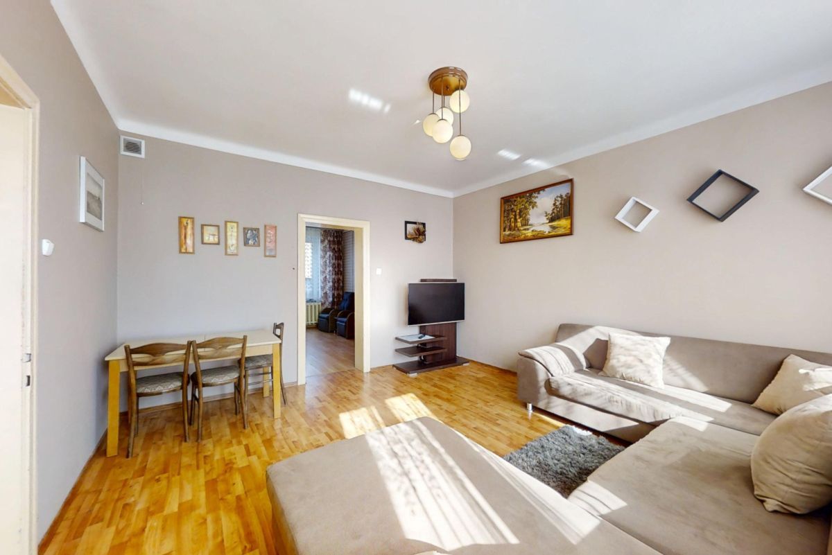 dom wolnostojący, 9 pokoi Ozorków, ul. Prezydenta Gabriela Narutowicza. Zdjęcie 3