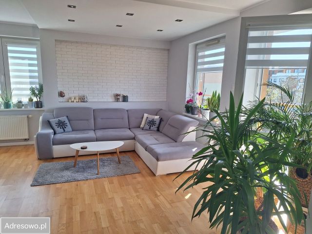 Mieszkanie 3-pokojowe Pruszcz Gdański, ul. Cyprysowa. Zdjęcie 1