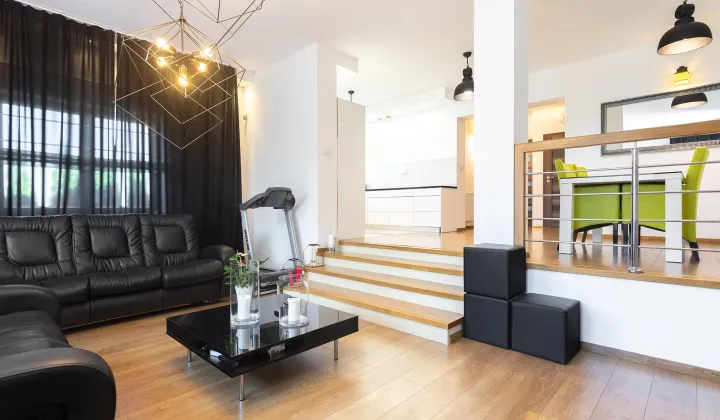 bliźniak, 5 pokoi Michałowice Komora, Banasiówka