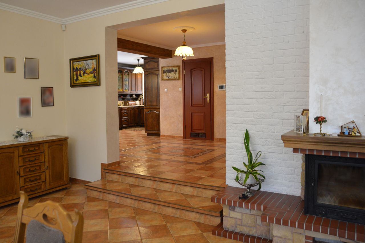 dom wolnostojący, 5 pokoi Tomaszów Lubelski, ul. Wojska Polskiego. Zdjęcie 39