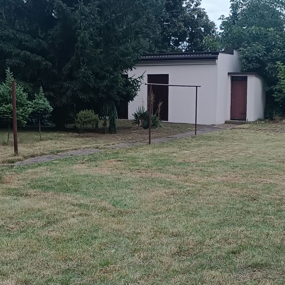 dom wolnostojący, 5 pokoi Łowicz. Zdjęcie 2