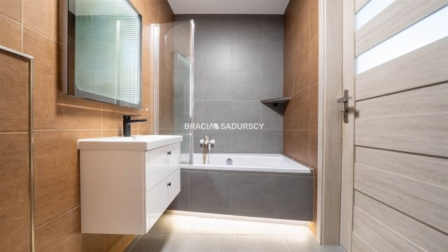 Mieszkanie 2-pokojowe Kraków Mistrzejowice, ul. Powstańców. Zdjęcie 18