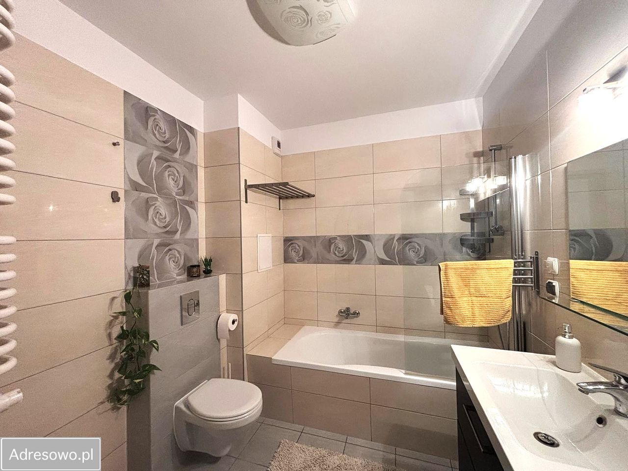 Mieszkanie 3-pokojowe Wrocław Złotniki, ul. Małopolska. Zdjęcie 2