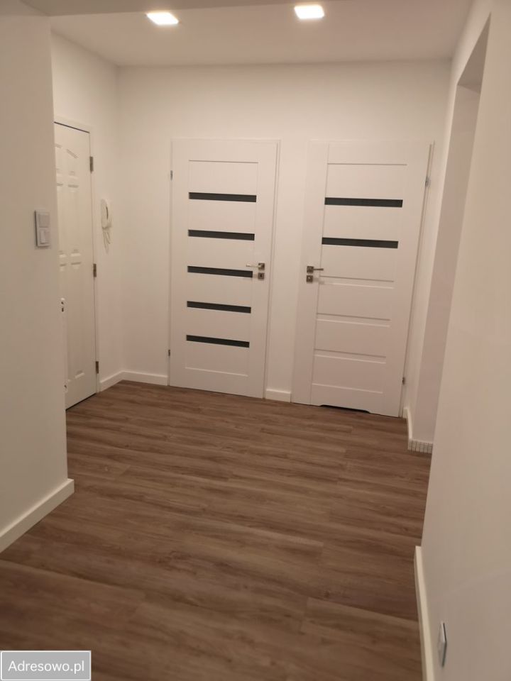 Mieszkanie 3-pokojowe Kłodzko Centrum, pl. Bolesława Chrobrego. Zdjęcie 16