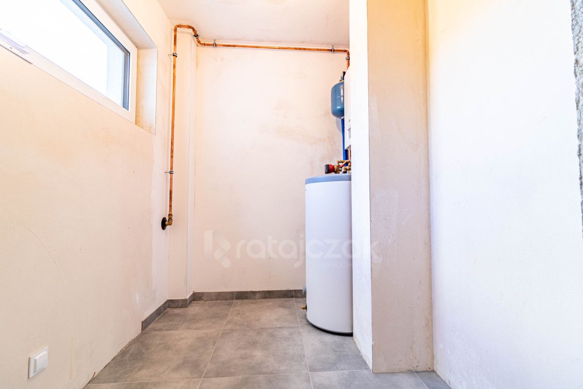 dom wolnostojący, 5 pokoi Kłodawa, ul. Słoneczna. Zdjęcie 7