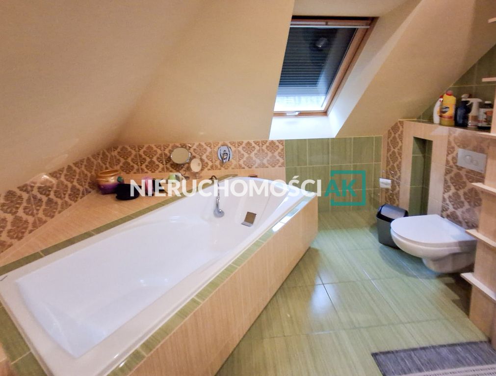 dom wolnostojący, 6 pokoi Ślesin. Zdjęcie 10