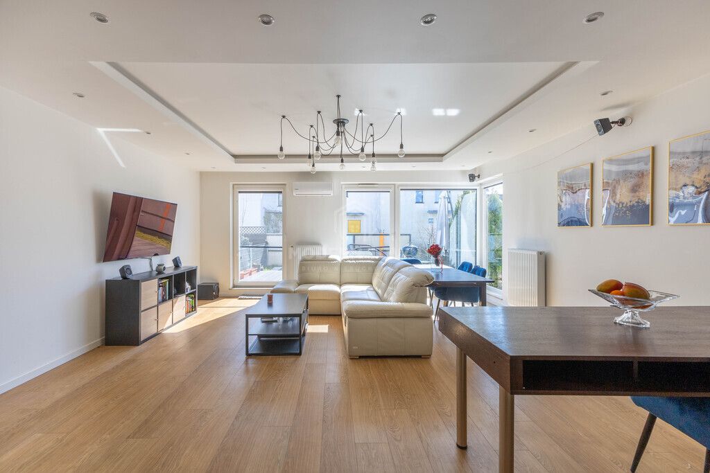 dom szeregowy, 5 pokoi Zgorzała. Zdjęcie 4