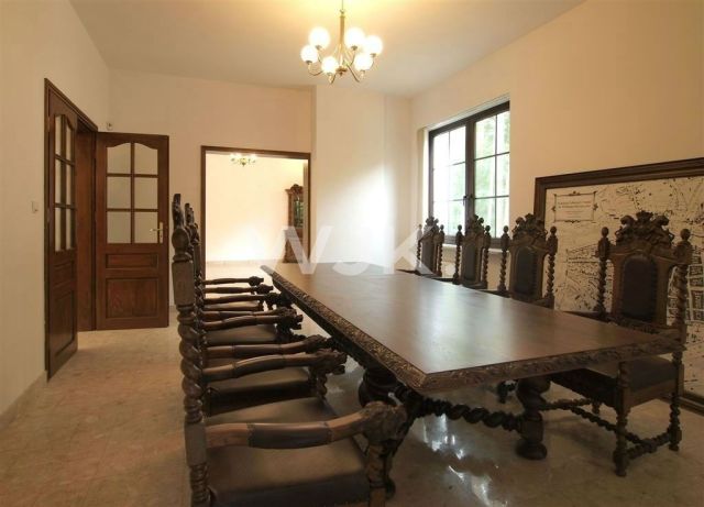 dom wolnostojący, 10 pokoi Konstancin-Jeziorna. Zdjęcie 2