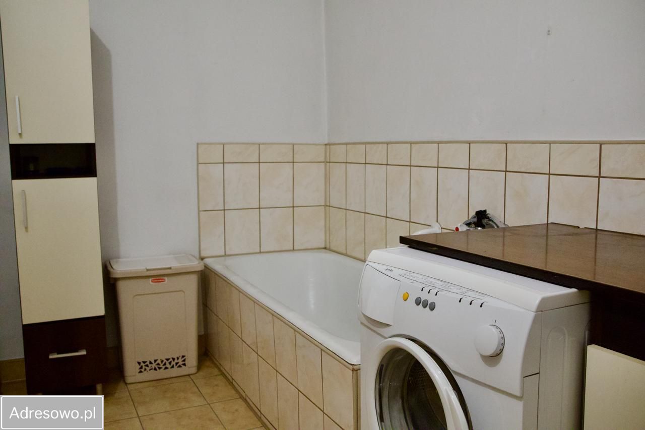 dom wolnostojący, 2 pokoje Podrwinów. Zdjęcie 6