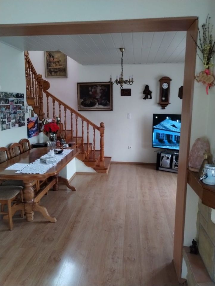 dom wolnostojący, 5 pokoi Charzykowy. Zdjęcie 3