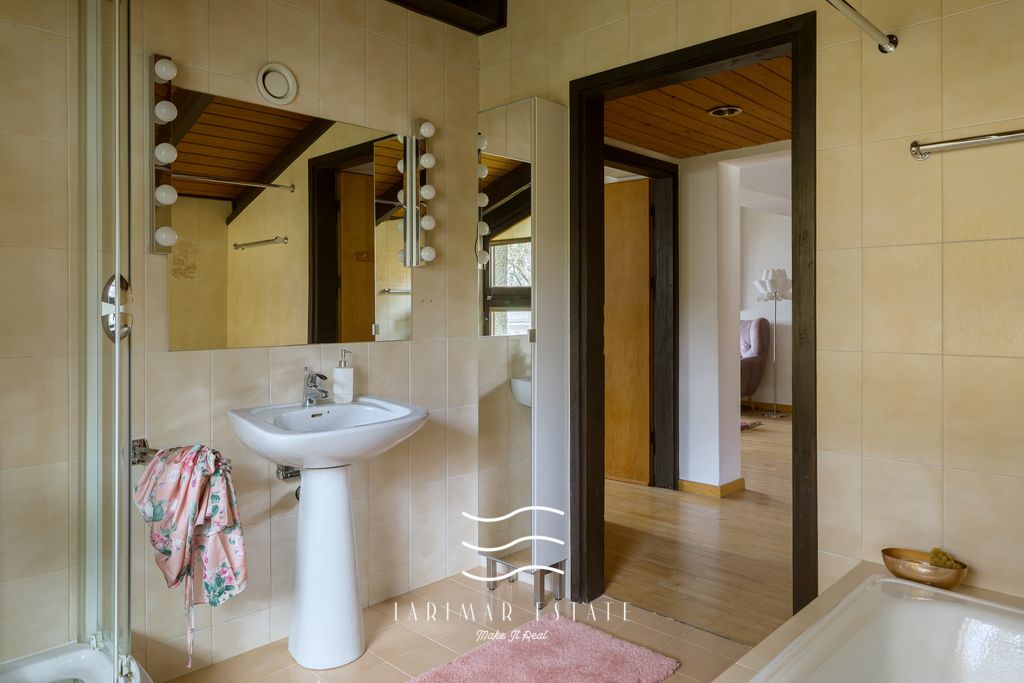 dom wolnostojący, 8 pokoi Warszawa Wawer, ul. Rzeźbiarska. Zdjęcie 22