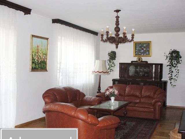 dom wolnostojący, 6 pokoi Sulejówek, ul. Sejmowa. Zdjęcie 2