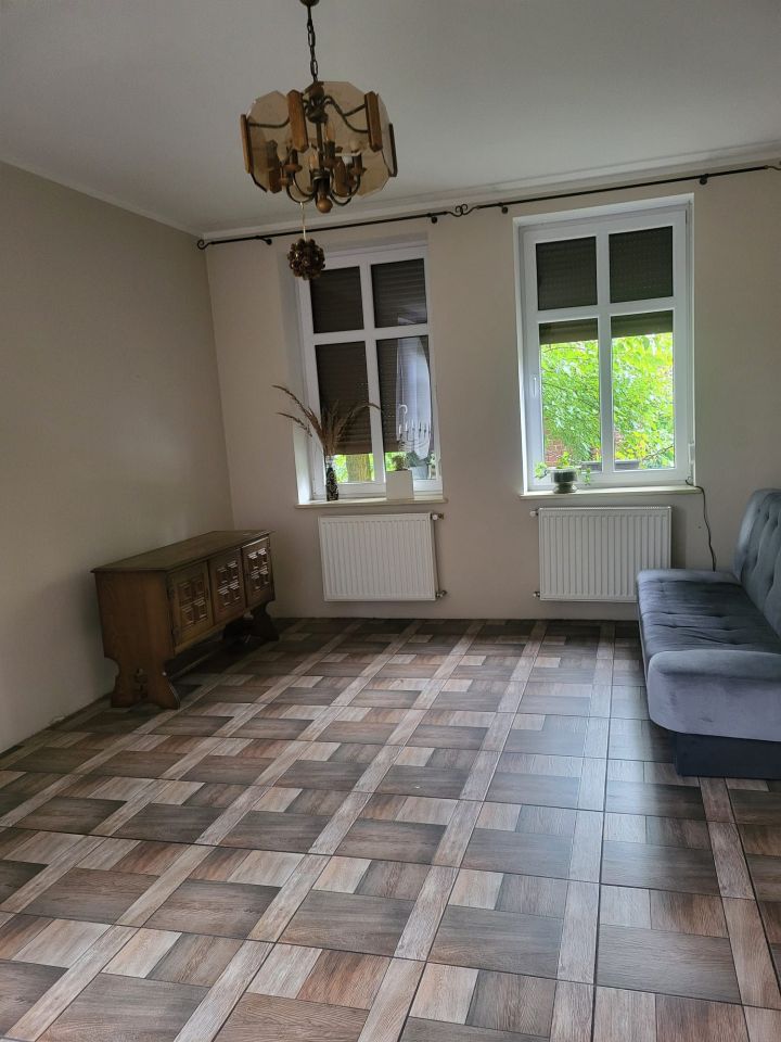 Mieszkanie 4-pokojowe Strzelce Krajeńskie, ul. ks. Jerzego Popiełuszki. Zdjęcie 1