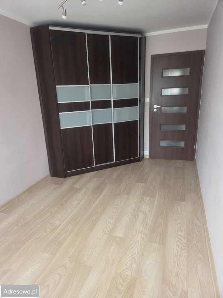 Mieszkanie 3-pokojowe Prudnik, ul. Kombatantów. Zdjęcie 5