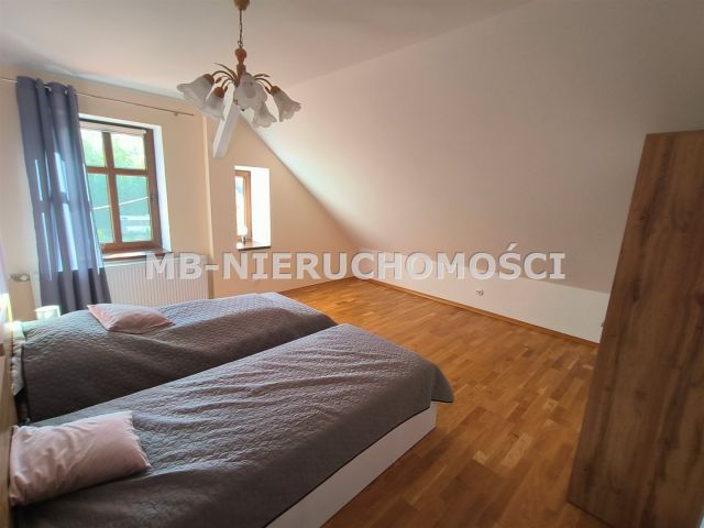 dom wolnostojący, 5 pokoi Trelkowo. Zdjęcie 14