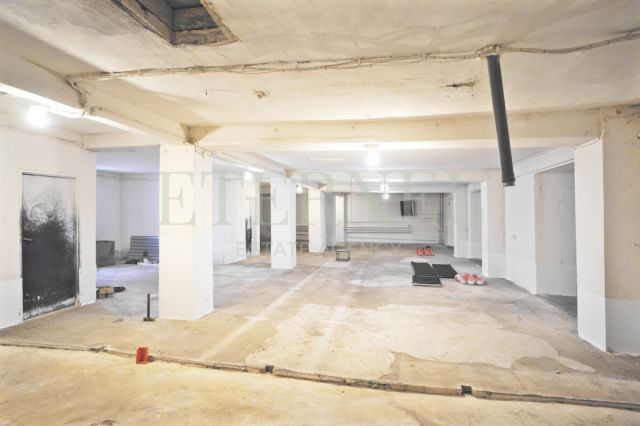 Hala/magazyn Lednica Górna. Zdjęcie 9