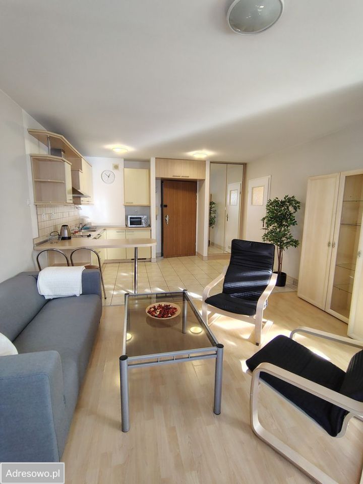 Mieszkanie 1-pokojowe Katowice Śródmieście, ul. Stanisława Fliegera. Zdjęcie 10