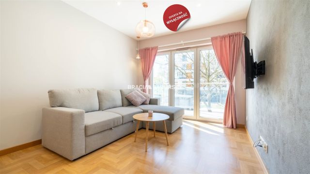 Mieszkanie 3-pokojowe Czarnochowice. Zdjęcie 1