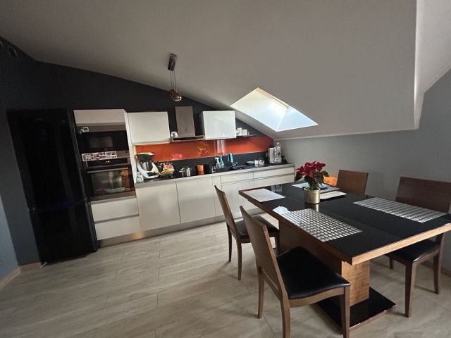 Mieszkanie 3-pokojowe Płock Podolszyce, ul. Żyzna. Zdjęcie 1