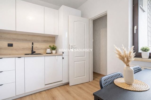 Mieszkanie 4-pokojowe Kraków Bronowice, ul. Zaczarowane Koło. Zdjęcie 4