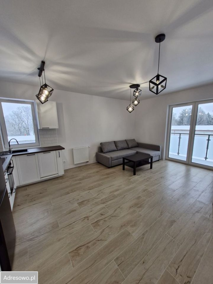 Mieszkanie 3-pokojowe Książenice, ul. Młodości. Zdjęcie 8