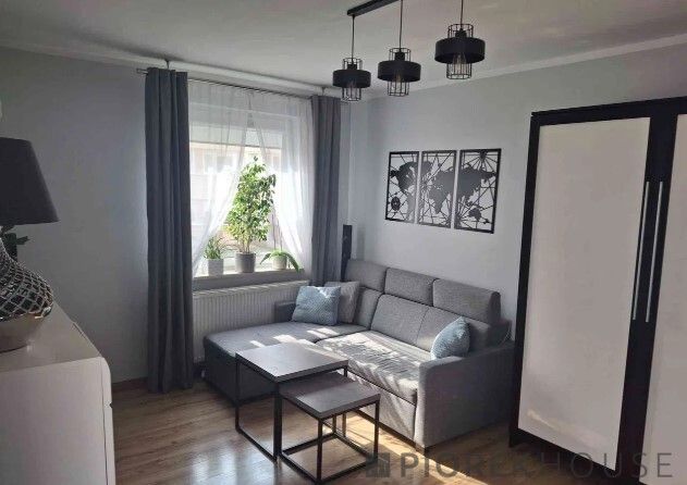 Mieszkanie 2-pokojowe Warszawa Ursus, ul. Elżbiety Rakuszanki. Zdjęcie 1