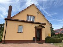 dom wolnostojący, 5 pokoi Kliszów. Zdjęcie 1
