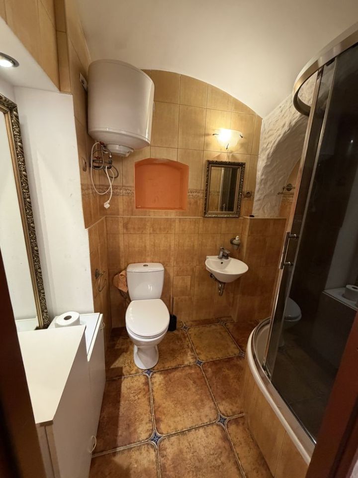 Mieszkanie 3-pokojowe Żarów. Zdjęcie 4