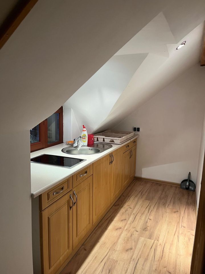 dom wolnostojący, 8 pokoi Wisła Głębce, ul. Dworcowa. Zdjęcie 15