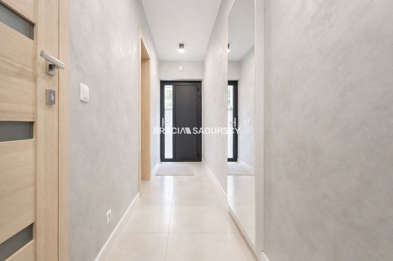 dom szeregowy, 4 pokoje Myślenice, ul. Zacisze. Zdjęcie 30