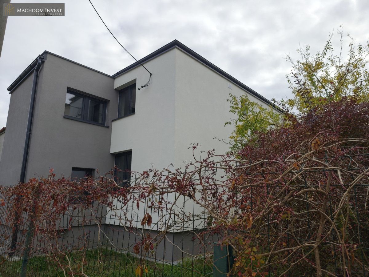 dom wolnostojący, 7 pokoi Toruń Stawki, ul. Sygnałowa. Zdjęcie 7
