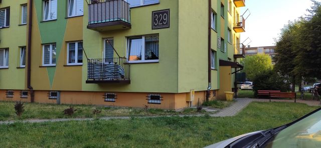 Mieszkanie 4-pokojowe Bełchatów, os. Dolnośląskie. Zdjęcie 1
