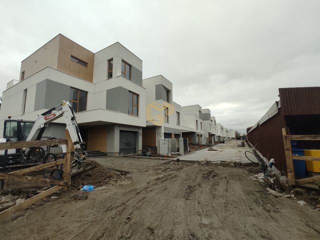 dom szeregowy, 6 pokoi Warszawa Ursynów. Zdjęcie 2